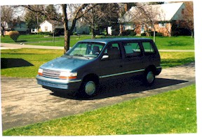 svanleft.jpg (28255 bytes)